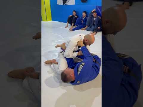 Closed guard - entering K-guard