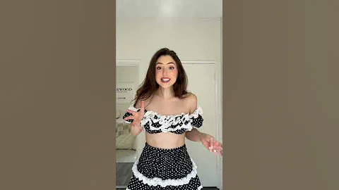 trying 50s SWIMWEAR !! (is this even a swimsuit)