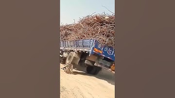 The process of unloading scrap metal