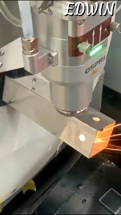 Laser Cutting Machine