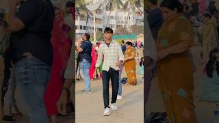 Btwo Juhu Beach Kon Gaya H.?