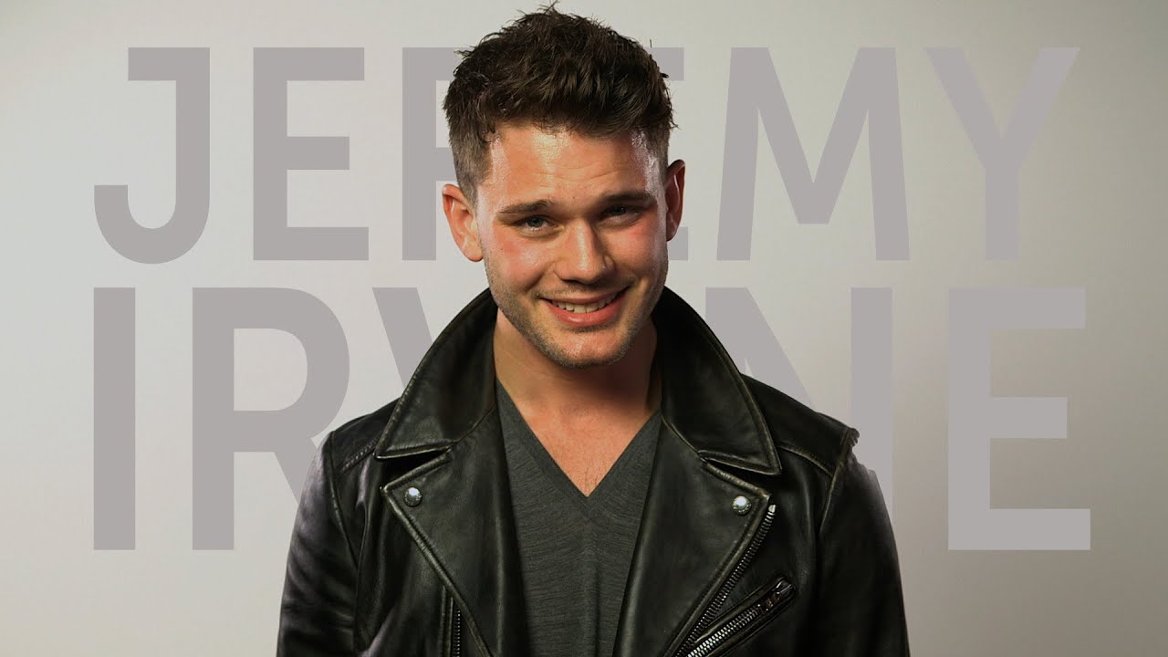 Jeremy Irvine Takes On The Film Quote Quiz Youtube