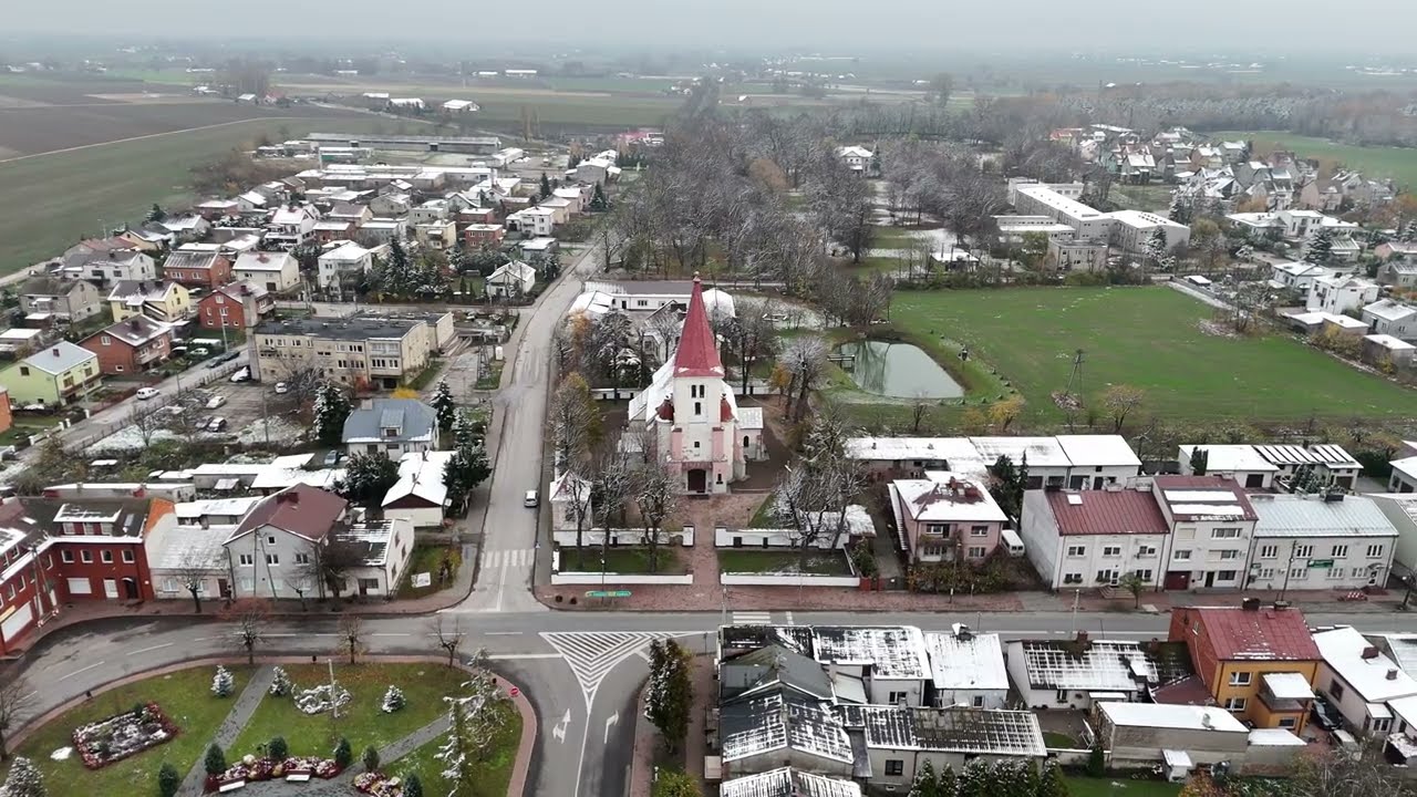 Kościół z lotu ptaka - Parafia św. Małgorzaty Dziewicy i Męczennicy w Kiernozi