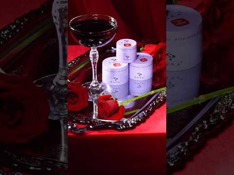 Гель камуфлюючий для нарощування нігтів DNKa Builder Gel, Сангрія (Sangria), 30 мл, видео 1