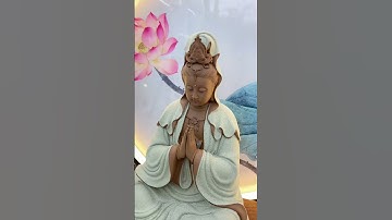 Thác khói trầm hương đèn Led kết hợp tượng Quan Âm