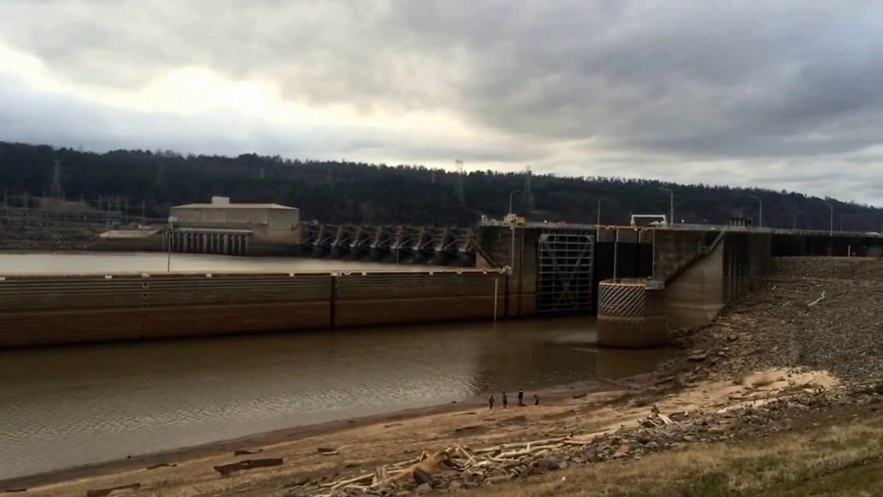 Dardanelle Lock And Dam / Arkansas River 2/22/16 YouTube