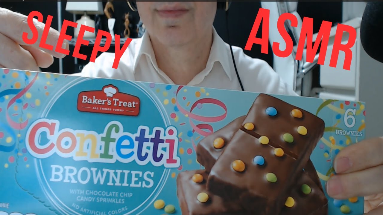 ASMR EATING SOUNDS OF BROWNIES.CHEWY AND RELAXING.😋🥱