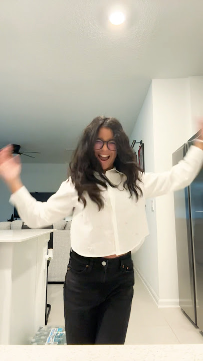 Countdown into xmass! 5 more days! Who is excited #shorts