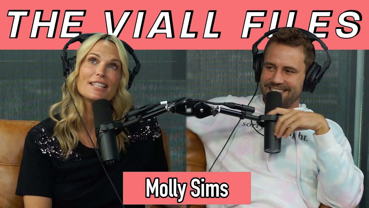 Viall Files Episode 269: Soccer Mom-ing With Molly Sims
