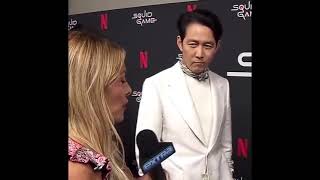 Squid Game s cast Lee Jung Jae answers to the rude American reporter