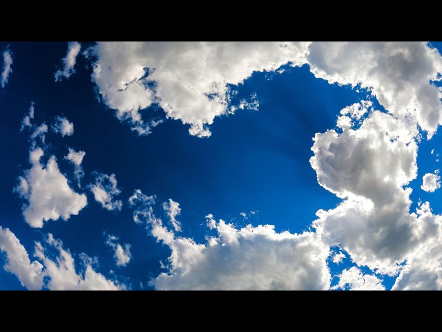 Blue Sky Screensaver (No Sound) - 10 Hours 4K UHD class=