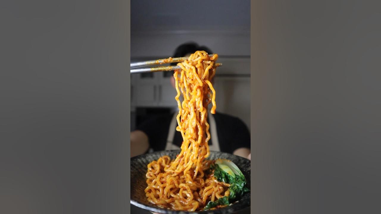 How to make dan dan noodles...in 30 seconds | Chef Jorge: Taiwanese Vegan Cuisine How to make dan dan noodles...in 30 seconds | Chef Jorge: Taiwanese Vegan Cuisine