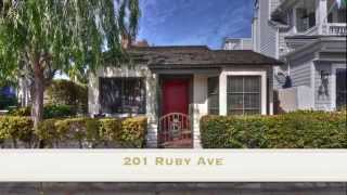 Ruby Ave. Balboa Island – Quaint 3BR / 2BA Balboa Island Cottage