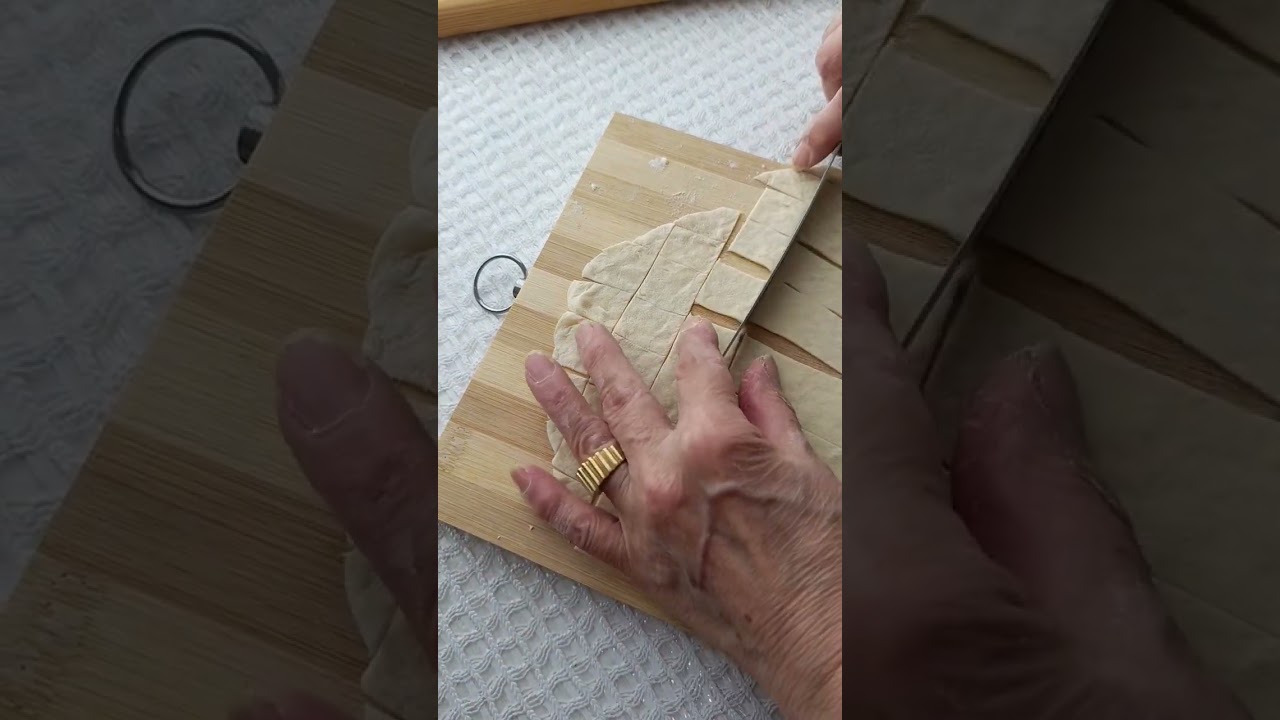 Sulu Hingal Tarifi | Etli Pratik Hamur Yemeği Sulu Hingal Tarifi | Etli Pratik Hamur Yemeği