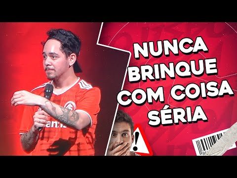 A MÃE DE SANTO APARECEU NO MEU SHOW [GIO LISBOA]