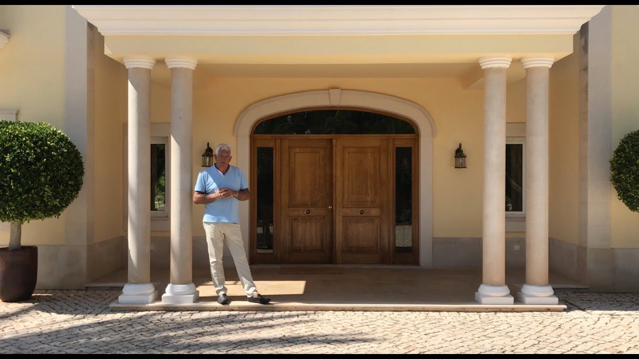 Stunning Luxury V5+1 Villa with Countryside Views in Portimão, Algarve, Portugal