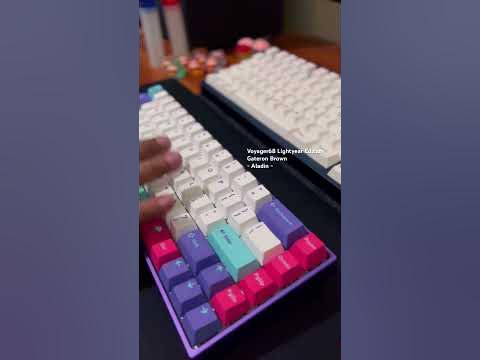 Keyboard Voyager 68 Lightyear Edition with Gateron Brown switches by