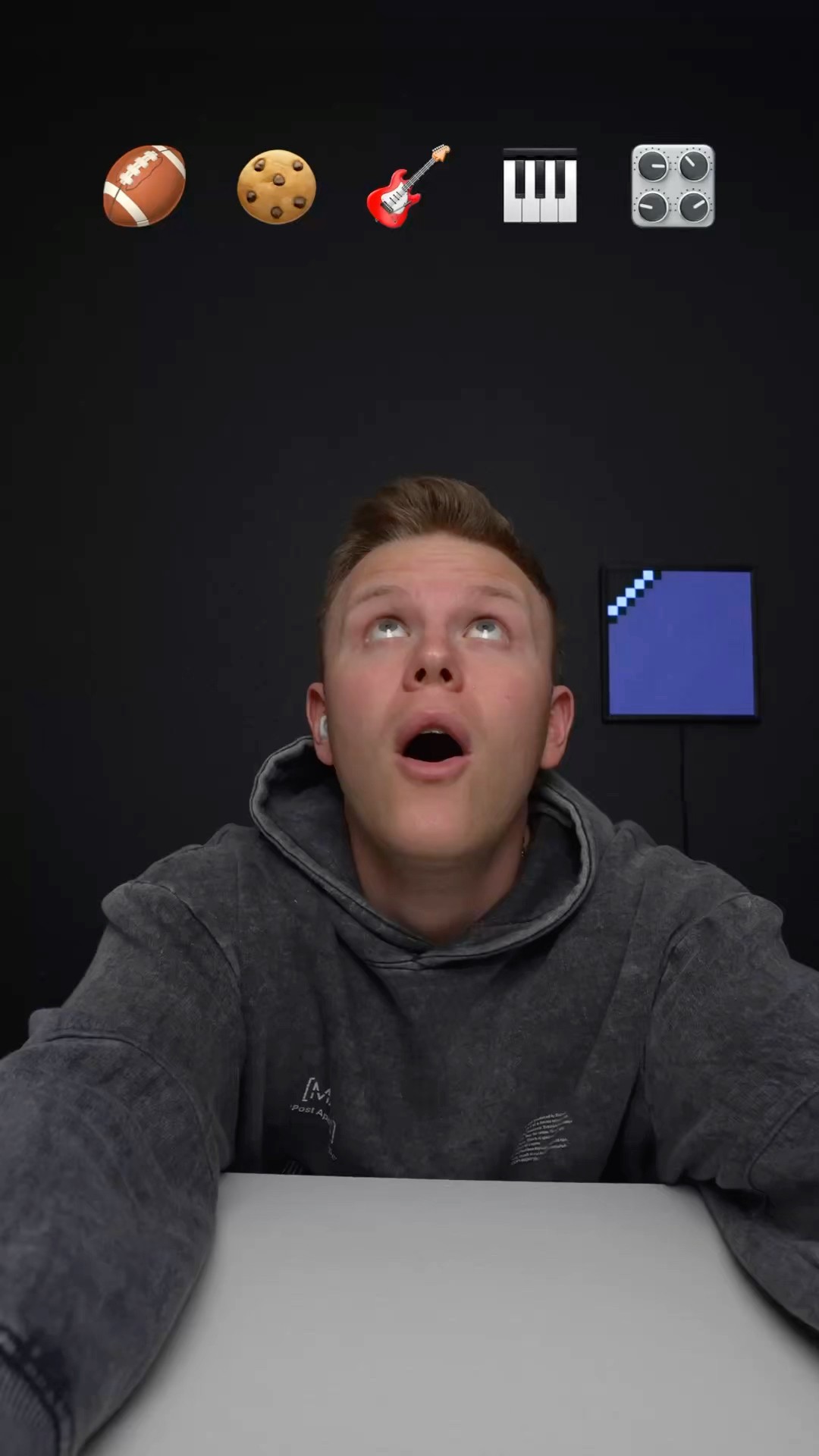 Make a song with THESE Emoji?? (Abracadabra)