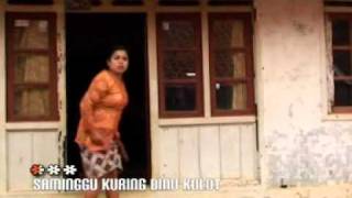 tedi asbul-hirup nyandung.DAT