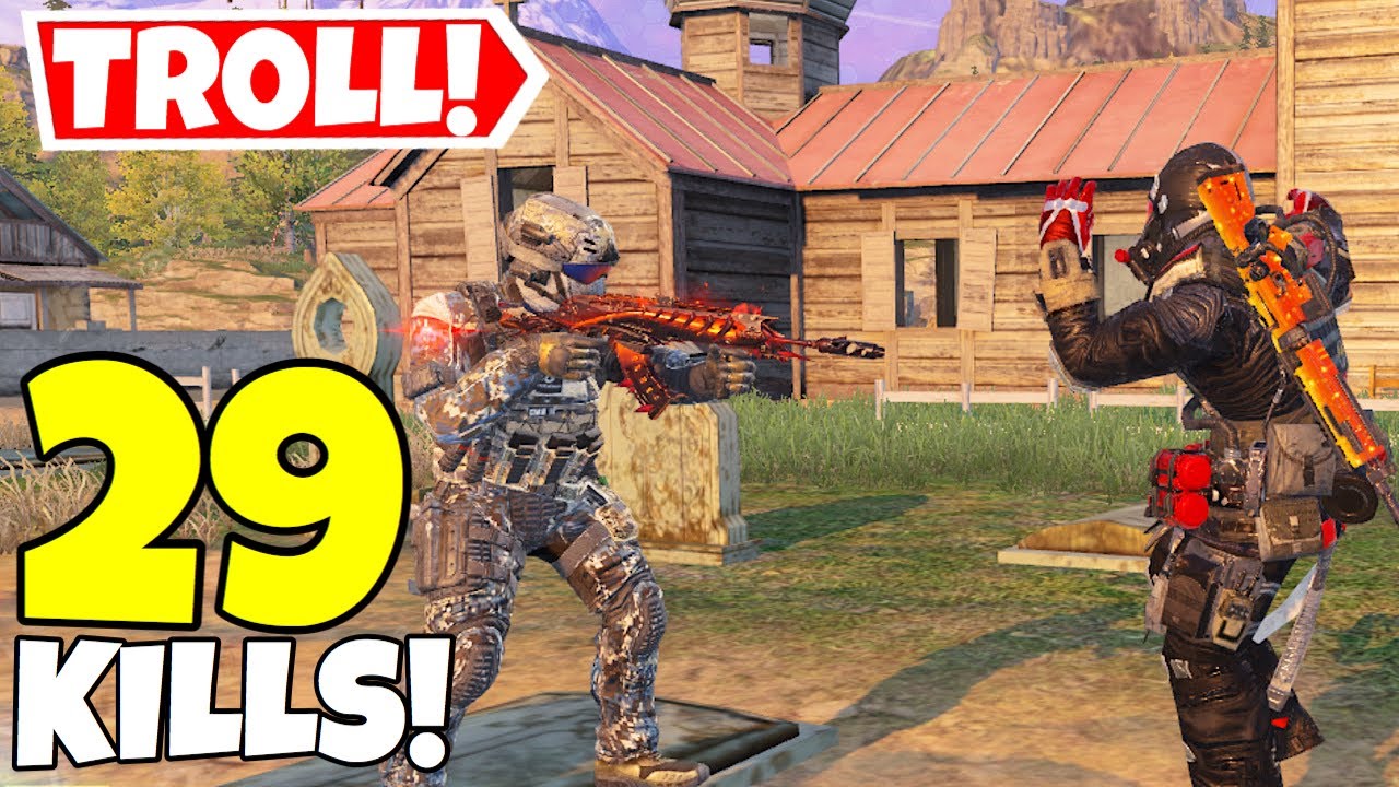 TROLLING ENEMIES WITH THE FREE MAN O WAR NUCLEAR FALLOUT IN CALL OF DUTY MOBILE BATTLE ROYALE!