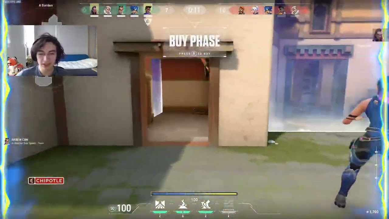 Neon can only use her High Gear ability while moving forward