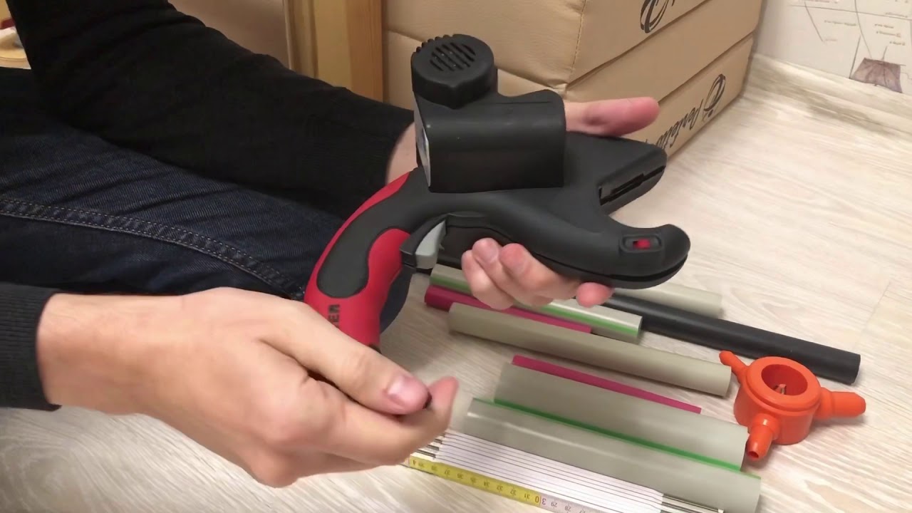 Аккумуляторные ножницы для пластиковых труб - YouTube