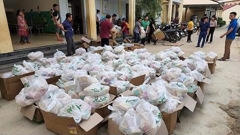 Trao 610 phần Trung thu quà HCT Hà Giang tại Khau Vai. Nguyễn Tất Thắng