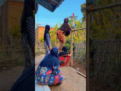 Panjat pinang paling