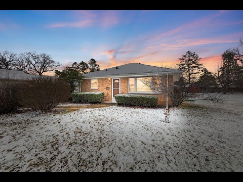 19 N East Avenue, South Elgin, IL home video tour
