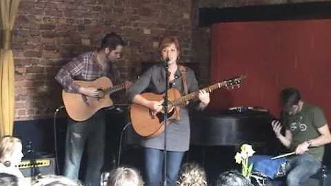 Laura Gould - I Could Never Say