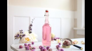 How To Make Gorgeous Chive Blossom Vinegar