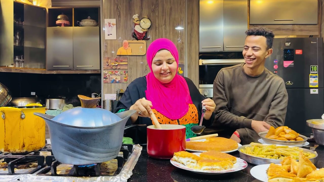 سفره اول يوم رمضان برعايه حمايا وحماتي 🤪🤪