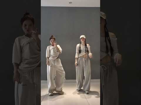 Me and My - BLACKPINK dance cover dc: Linh Dau Gau #dance #blackpink #jennie #lisa #fyp  #jisoo