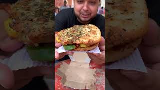 DOMINO’S Burger Pizza 