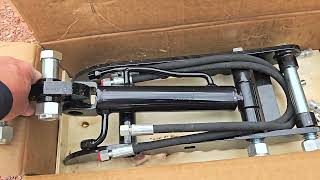 Chinese Mini Excavator: Hydraulic Thumb Kit with M14x1.5 and M16x1.5 Hydraulic Adaptors