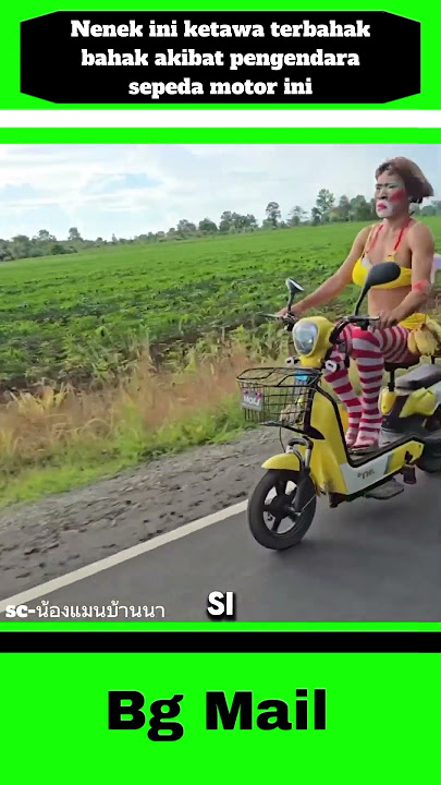 NENEK INI KETAWA TERBAHAK-BAHAK AKIBAT PENGENDARA SEPEDA MOTOR INI #shorts