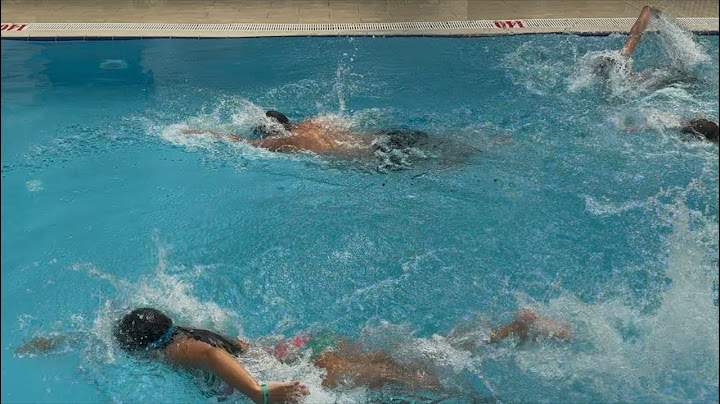 Kuşadası’nda tatildeyiz otel odasından