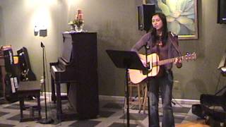 20090417 Bayview Java, Port Orchard, WA, Open Mic 1