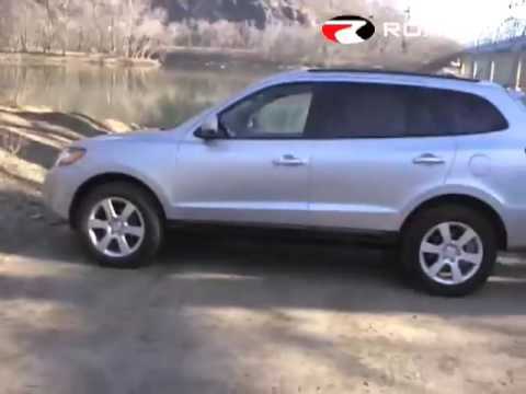 Roadfly TV takes a look at the new 2007 Hyundai Santa Fe Limited. This redefined model meets their competition head-on and is emerging as a great and cost-efficient alternative to more mainstream SUV's. For car reviews, videos, and one of the oldest and largest car communities on the Internet visit Roadfly.com www.roadfly.com Follow us on Facebook! http