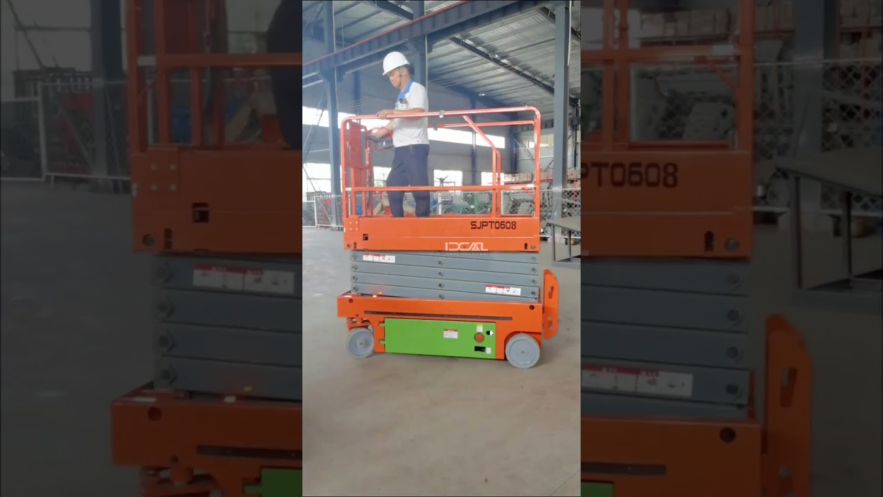 🎥 Elevate your expectations with our Wheeled Lifting Platform in action! 🛤