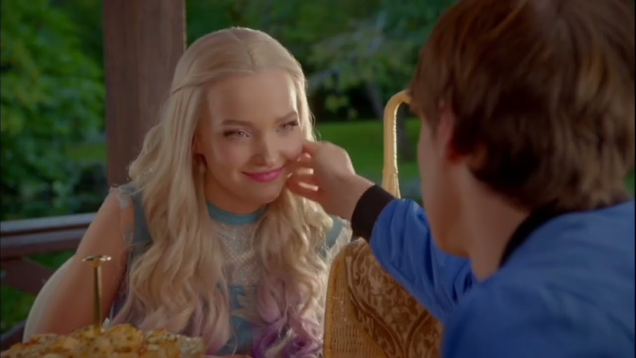 Mal + Ben (ft. Audrey)// you belong with me