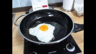Silit Silargan Fry Pan  - the perfect fried egg