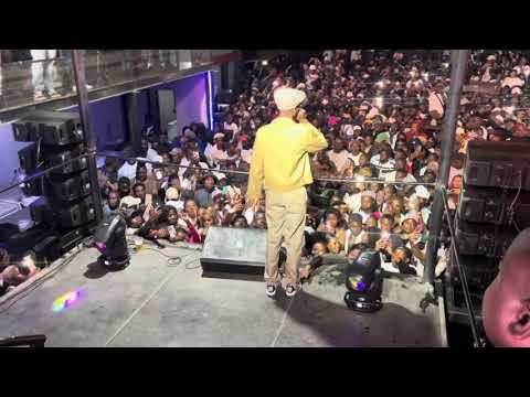 Scotts maphuma live performance in Gwanda Zimbabwe #scottsmaphuma #amapiano #amapianotv#kabzadesmall