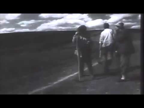 მე ბებია, ილიკო და ილარიონი - რა გიხარია შე აბდალა