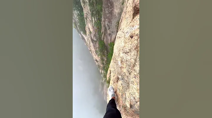 THE WORLD'S MOST DANGEROUS HIKE! ( not Mount Huashan)