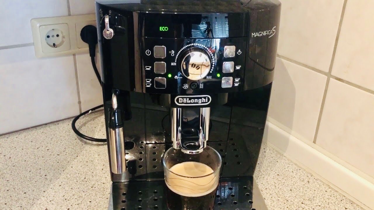 De Longhi Magnifica S ECAM 21.116 Kaffeevollautomat - Test Review Unboxing  - YouTube