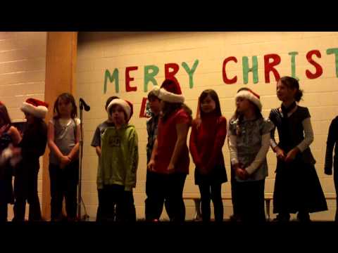 BABY JUSTIN BIEBER SANTA VERSION BY KIDS (too cute)