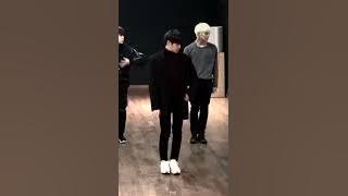 Wanna One | Spring Breeze (봄바람) Dance Practice ㅡ Daehwi focus