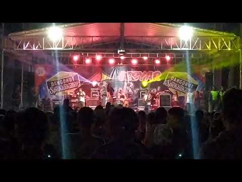 Dangdut new palapa vs new lagista dialun-alun kutoarjo()