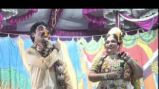 రావే ప్రేయసీ రసరమ్యమైనదీ రాత్రి....శ్రీ టి నరసింహానాయుడు గారు పాడిన పాట,హర్మోనియం;ముంతా లక్ష్మణరావు Profile